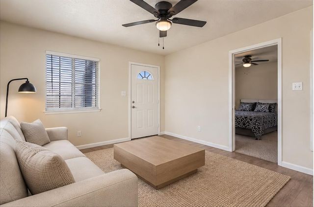 2024 Walter Street SE, Albuquerque, NM 87102