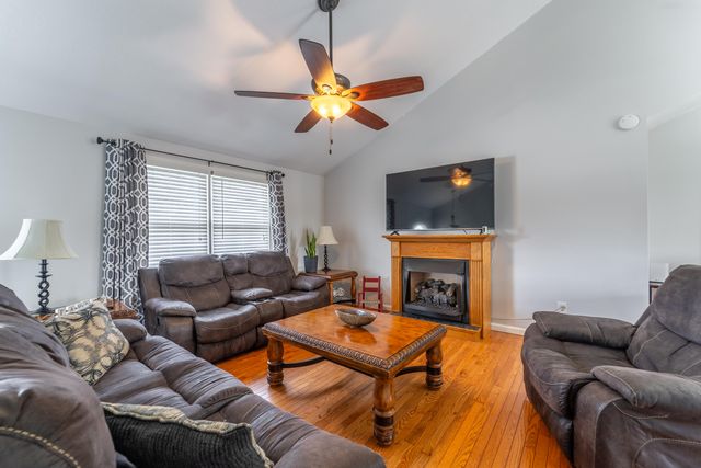 107 Raven Drive, Berea, KY 40403