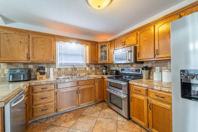 107 Raven Drive, Berea, KY 40403