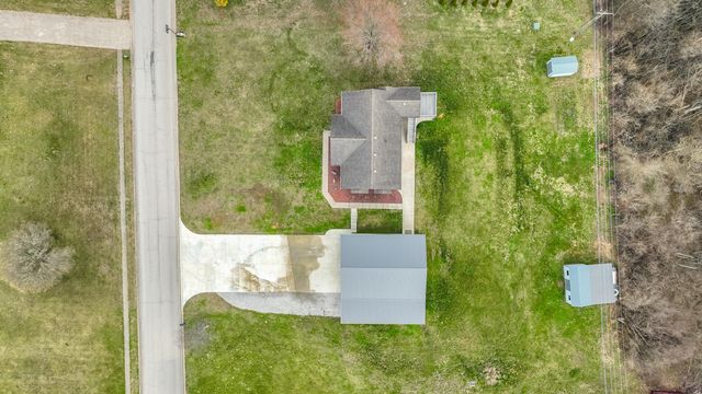 107 Raven Drive, Berea, KY 40403