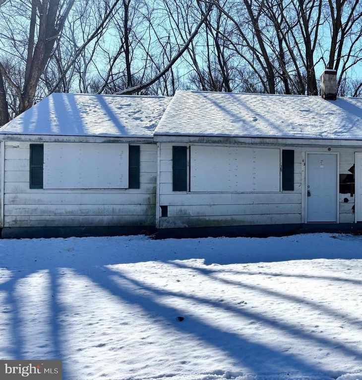 163 KINSLEY RD, Pemberton, NJ 08068