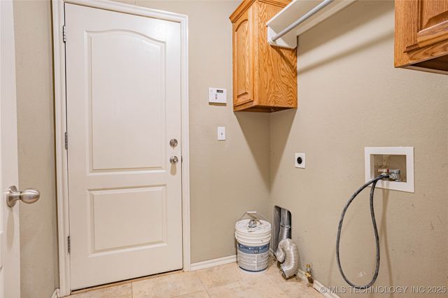 10473 E 143rd Court N, Collinsville, OK 74021