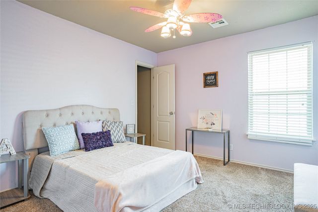 10473 E 143rd Court N, Collinsville, OK 74021