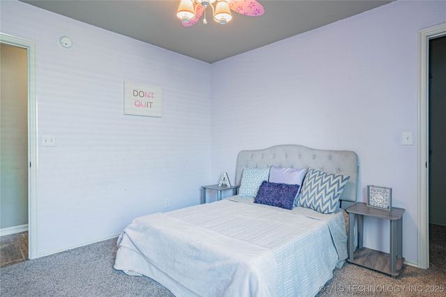 10473 E 143rd Court N, Collinsville, OK 74021