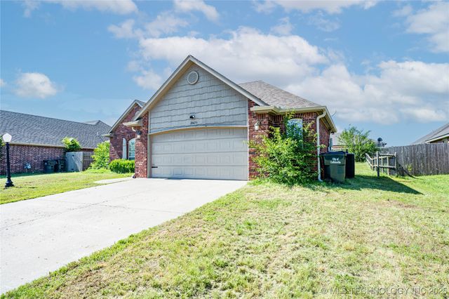 10473 E 143rd Court N, Collinsville, OK 74021