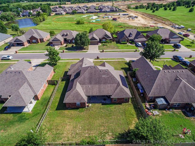 10473 E 143rd Court N, Collinsville, OK 74021
