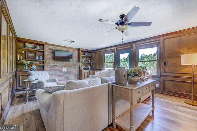 369 Parker Road, Mcdonough, GA 30252