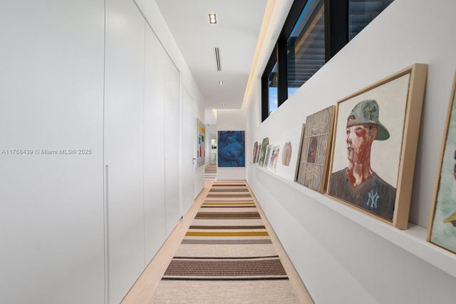 4780 SW 86th Ter, Miami, FL 33143