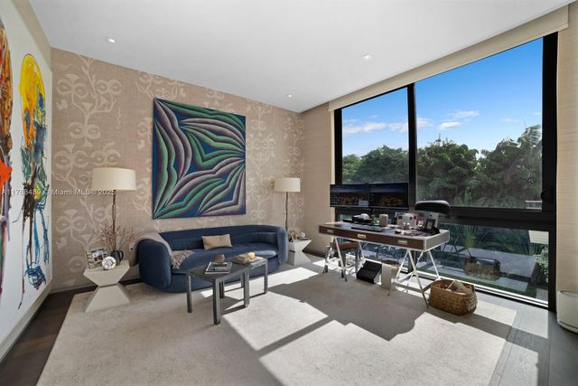 4780 SW 86th Ter, Miami, FL 33143