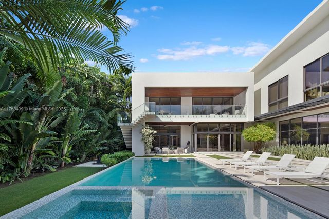 4780 SW 86th Ter, Miami, FL 33143