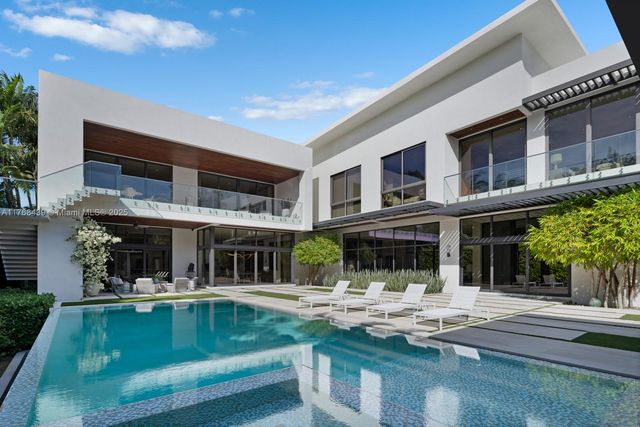 4780 SW 86th Ter, Miami, FL 33143