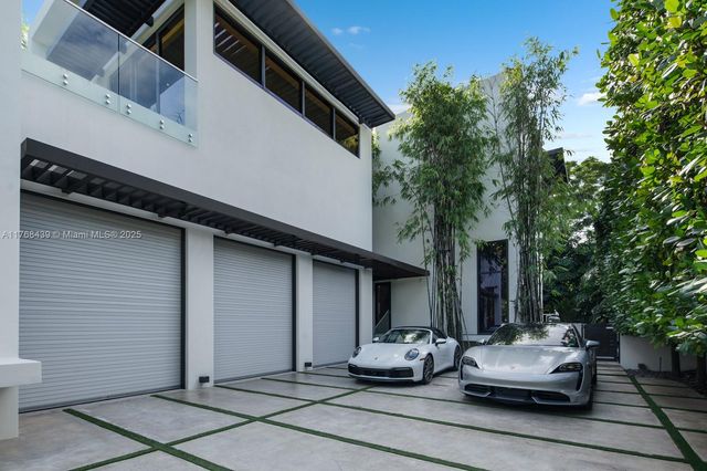 4780 SW 86th Ter, Miami, FL 33143