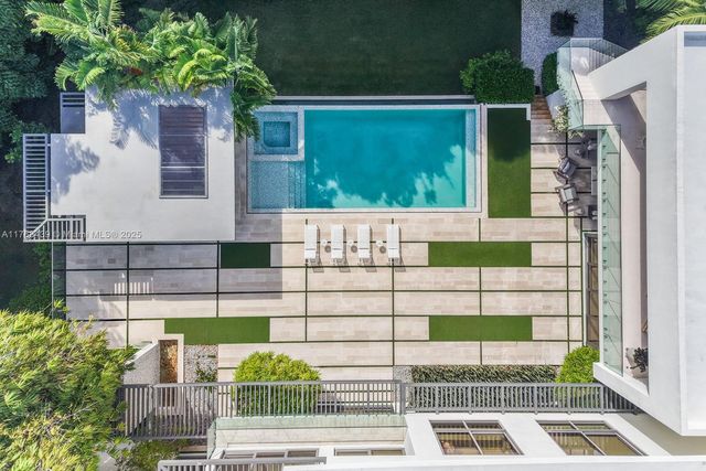 4780 SW 86th Ter, Miami, FL 33143