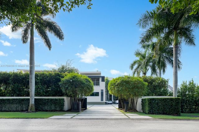 4780 SW 86th Ter, Miami, FL 33143