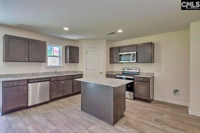 163 Savannah Woods Road, Hopkins, SC 29061