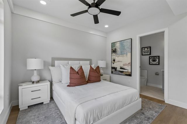814 Premier Parkway, Grand Prairie, TX 75051