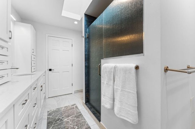 709 N 5th Avenue, Ann Arbor, MI 48104