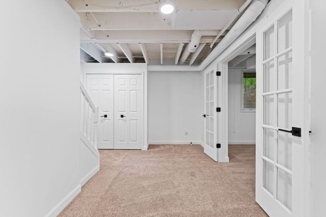 709 N 5th Avenue, Ann Arbor, MI 48104
