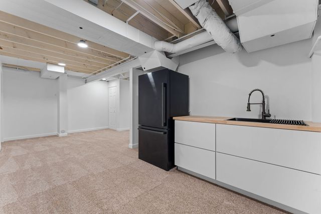 709 N 5th Avenue, Ann Arbor, MI 48104