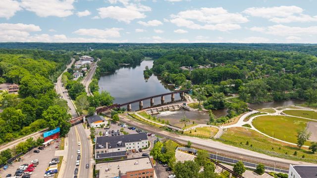 709 N 5th Avenue, Ann Arbor, MI 48104