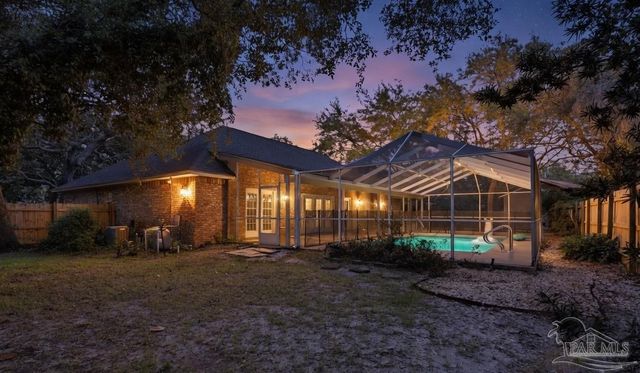 2437 W Bayshore Rd, Gulf Breeze, FL 32563