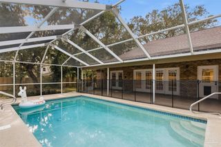 2437 W Bayshore Rd, Gulf Breeze, FL 32563