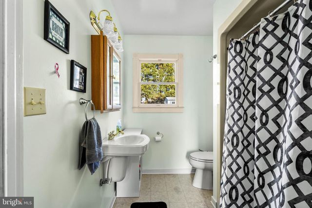 139 WAKEFIELD ST, Montross, VA 22520