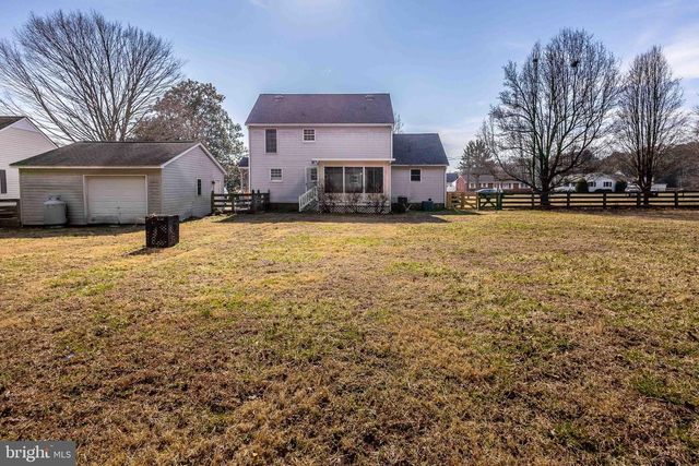 139 WAKEFIELD ST, Montross, VA 22520