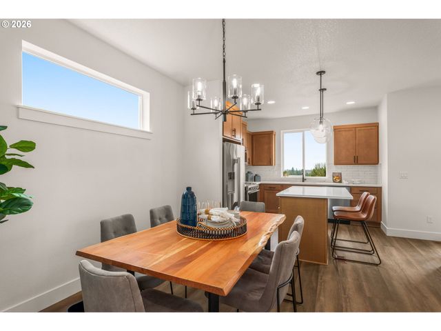 19836 Sw Lou Ln L-22, Beaverton, OR 97007