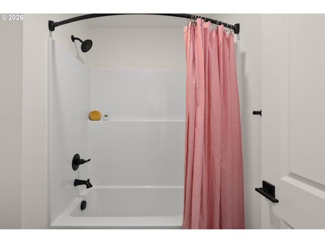 19836 Sw Lou Ln L-22, Beaverton, OR 97007