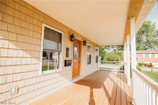 100A 37th Street, Vienna, WV 26105