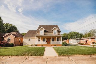 100A 37th Street, Vienna, WV 26105