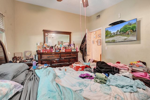 3630 SW 40th Street, West Park, FL 33023