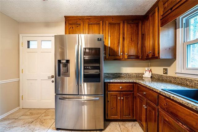 465-A Dobbs Road B, Woodstock, GA 30188