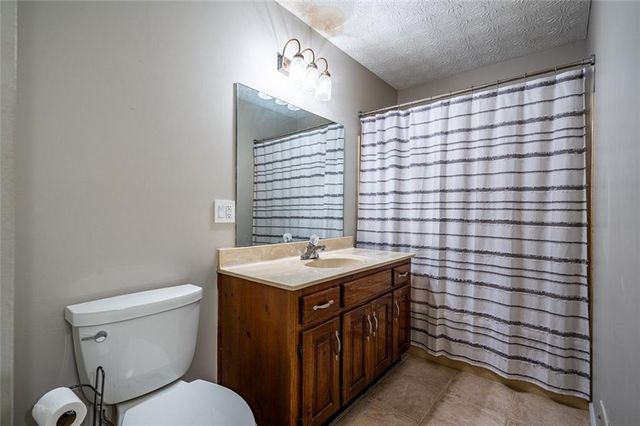 465-A Dobbs Road B, Woodstock, GA 30188