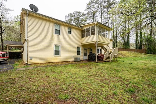 465-A Dobbs Road B, Woodstock, GA 30188