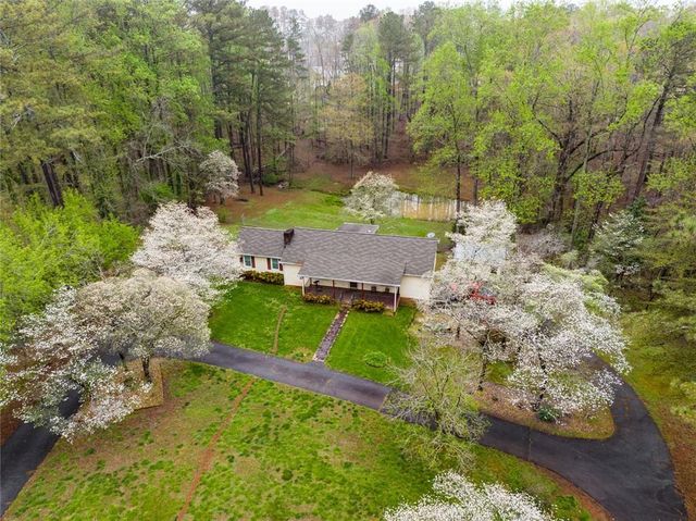 465-A Dobbs Road B, Woodstock, GA 30188