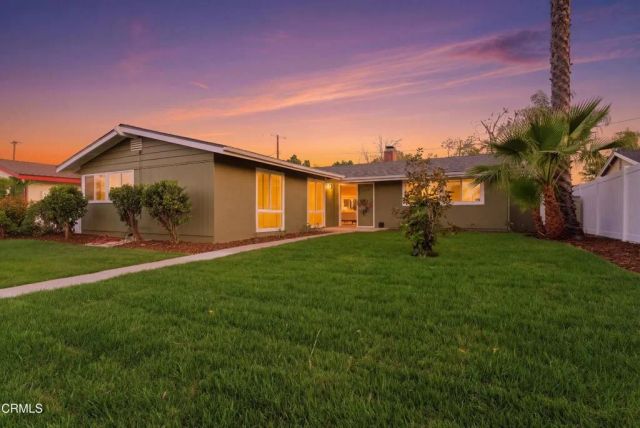 22718 Cantlay Street, Los Angeles, CA 91307