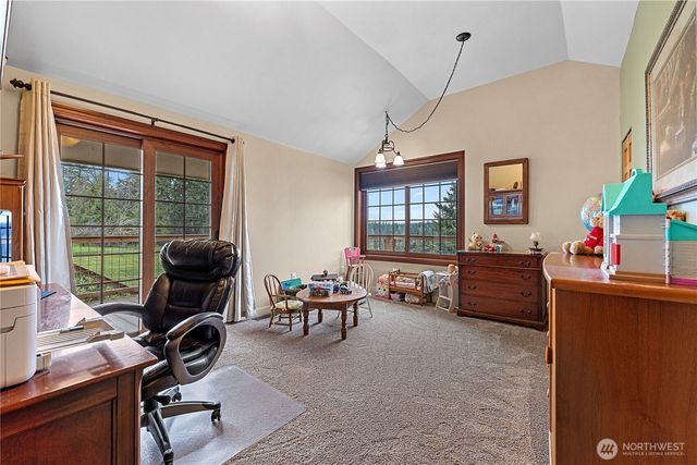 1720 Van Wyck Road, Bellingham, WA 98226