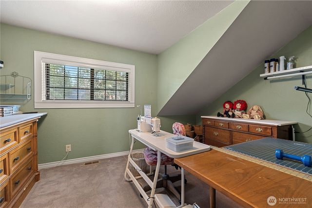 1720 Van Wyck Road, Bellingham, WA 98226