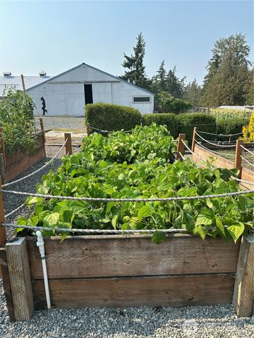 1720 Van Wyck Road, Bellingham, WA 98226