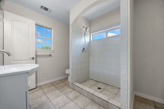 1417 Turtle Cove Drive, Little Elm, TX 75068