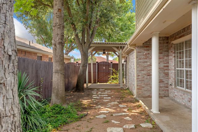 1417 Turtle Cove Drive, Little Elm, TX 75068