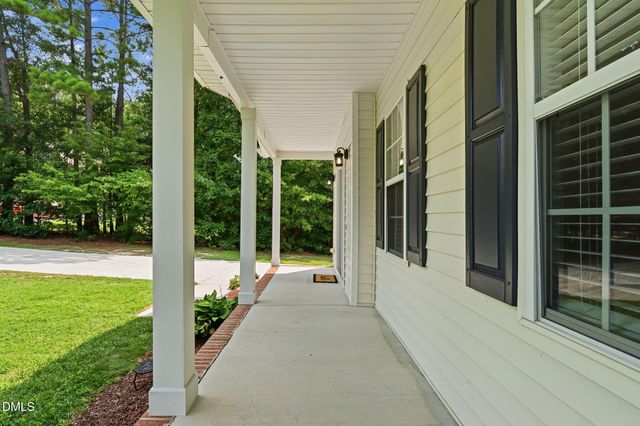 30 Fern Court, Louisburg, NC 27549