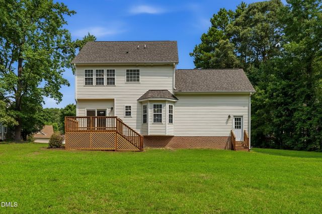 30 Fern Court, Louisburg, NC 27549