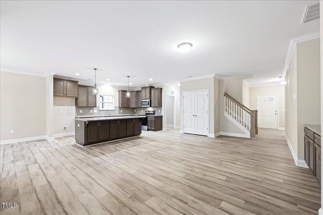 1987 Meadowview Drive, Graham, NC 27253