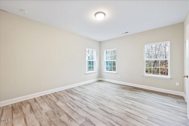 1987 Meadowview Drive, Graham, NC 27253
