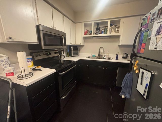 1906 Meadowlark Lane 19, Charlotte, NC 28210