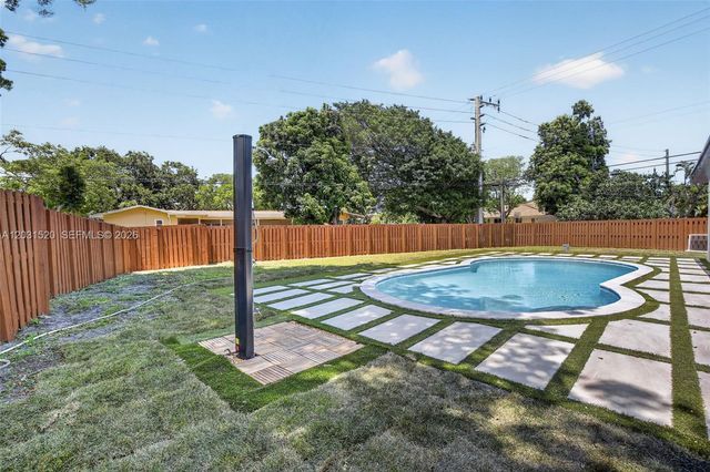 4801 Tyler Street, Hollywood, FL 33021