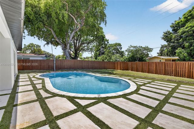 4801 Tyler Street, Hollywood, FL 33021